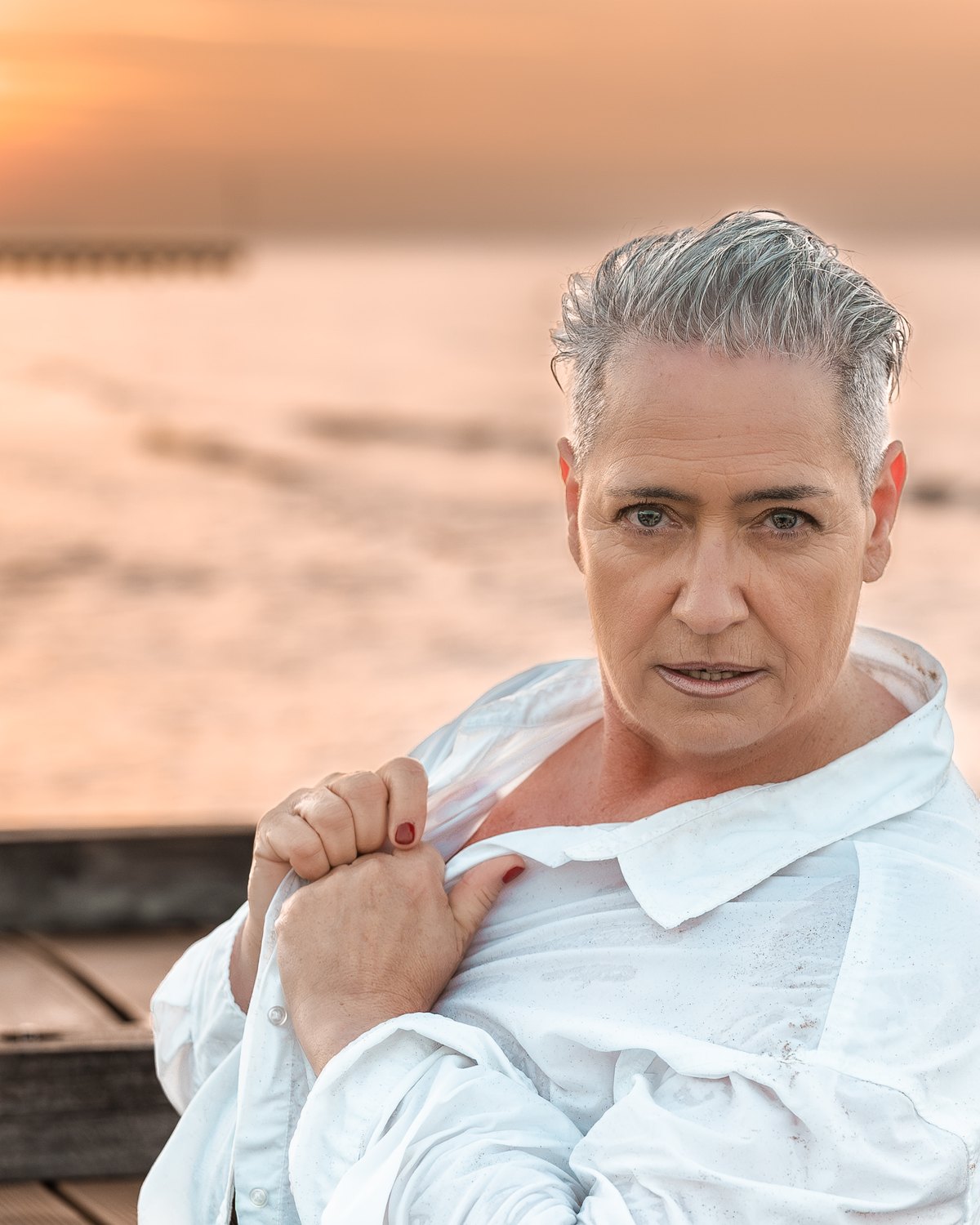 Daniela Hausbauer – persönliches Portrait im Abendlicht, Kalena Studio